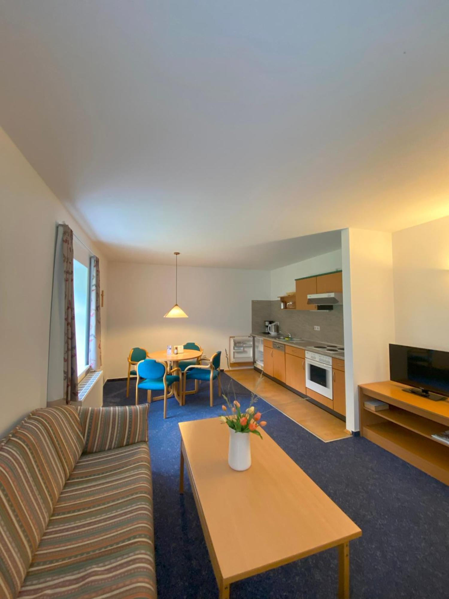 Bildungsgut Schmochtitz Otel Dış mekan fotoğraf